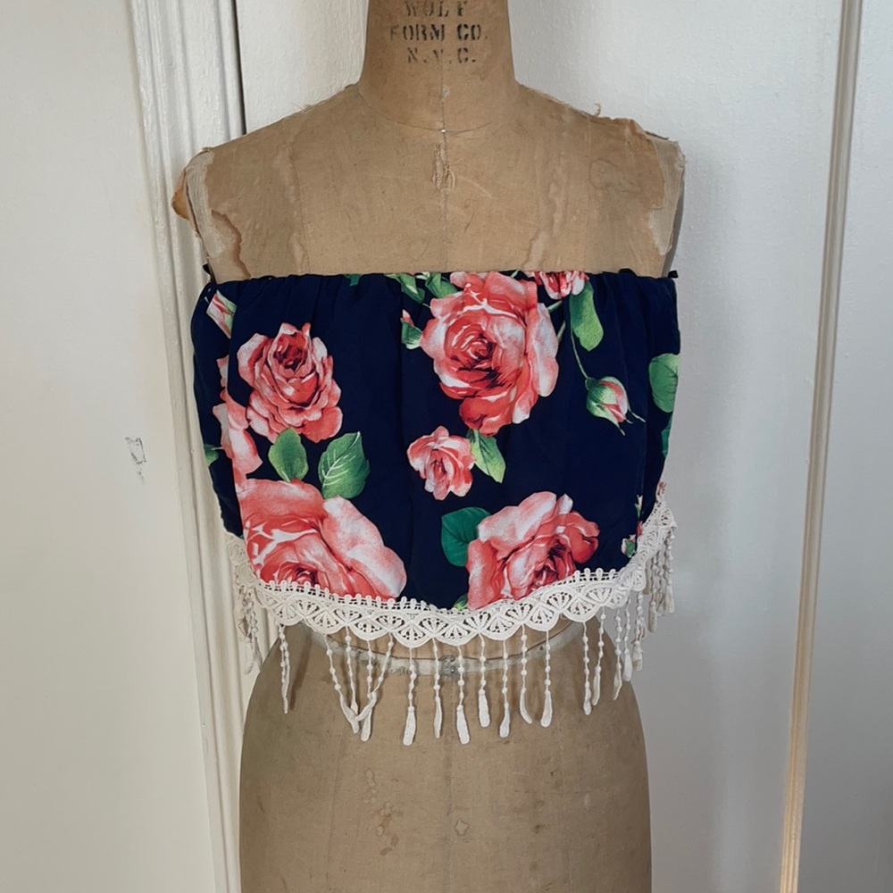 Floral and Lace strapless Crop Top